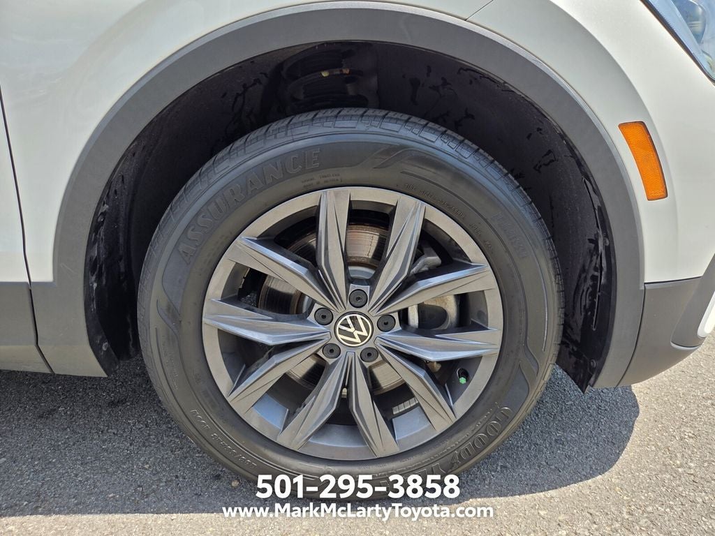 2023 Volkswagen Tiguan 2.0T SE