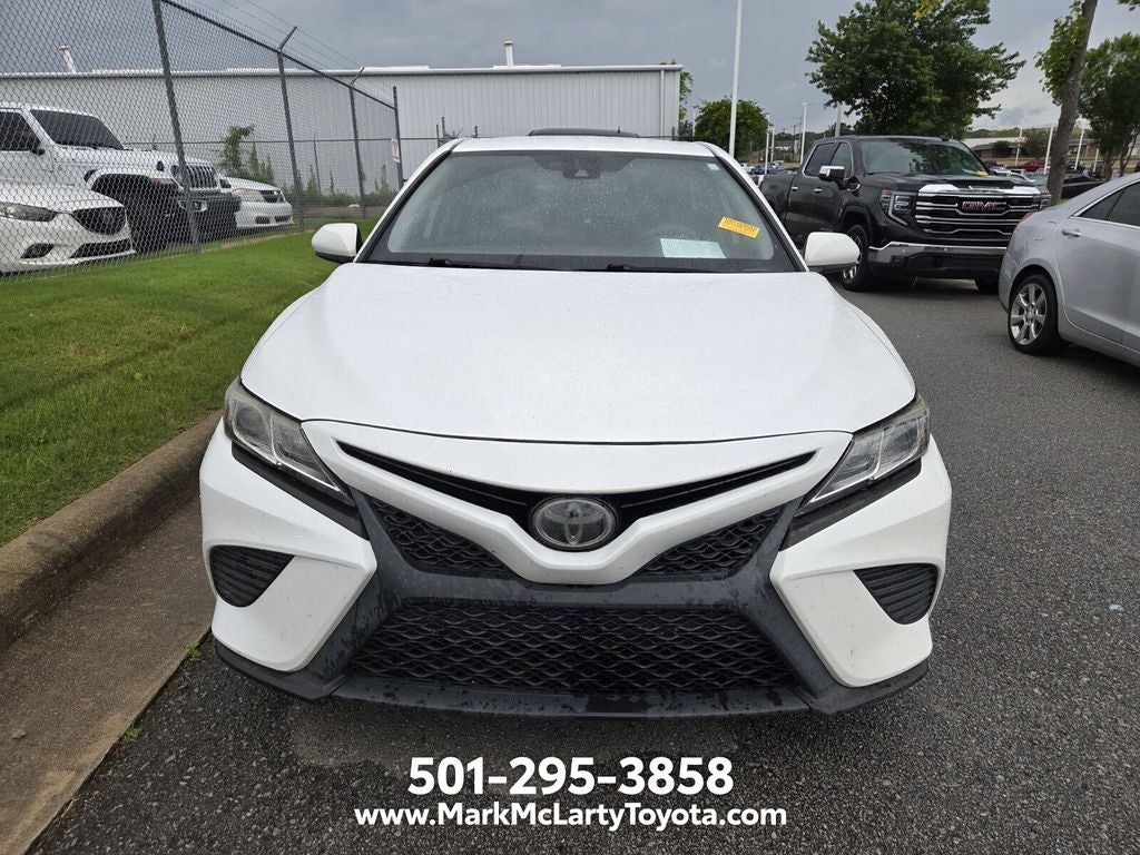 2019 Toyota Camry SE