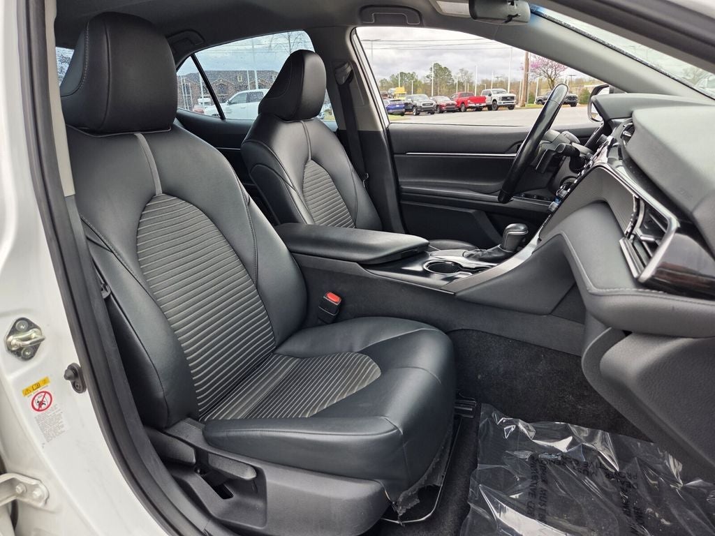 2019 Toyota CAMRY SE