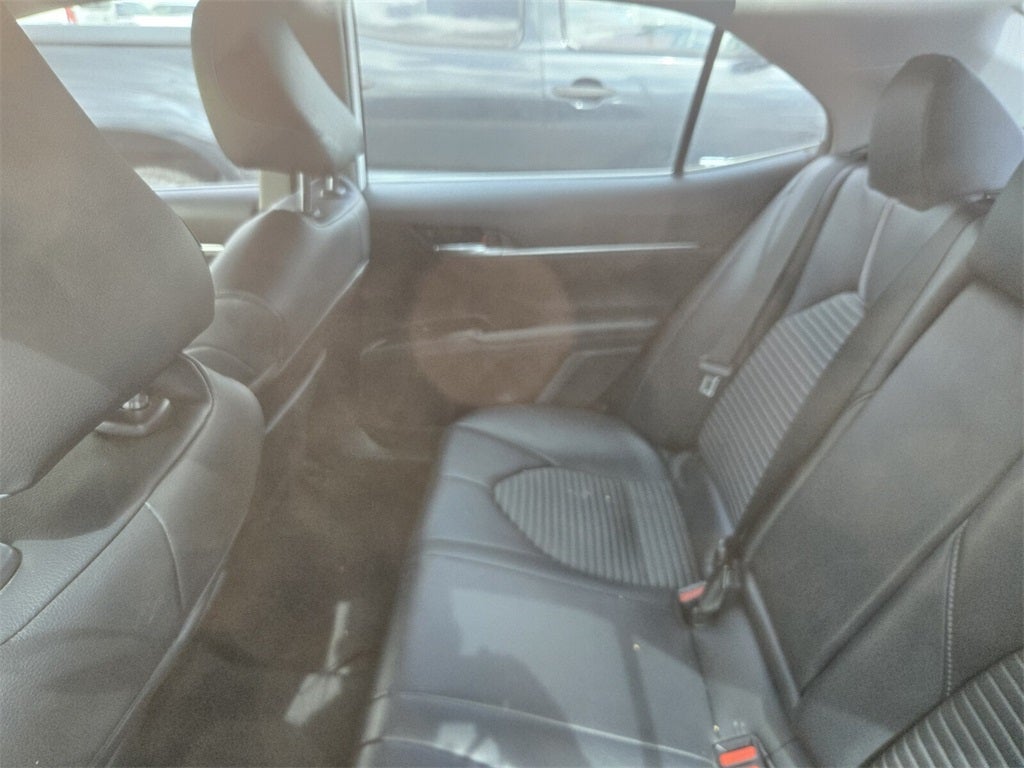 2019 Toyota CAMRY SE