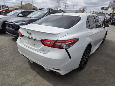 2019 Toyota CAMRY SE