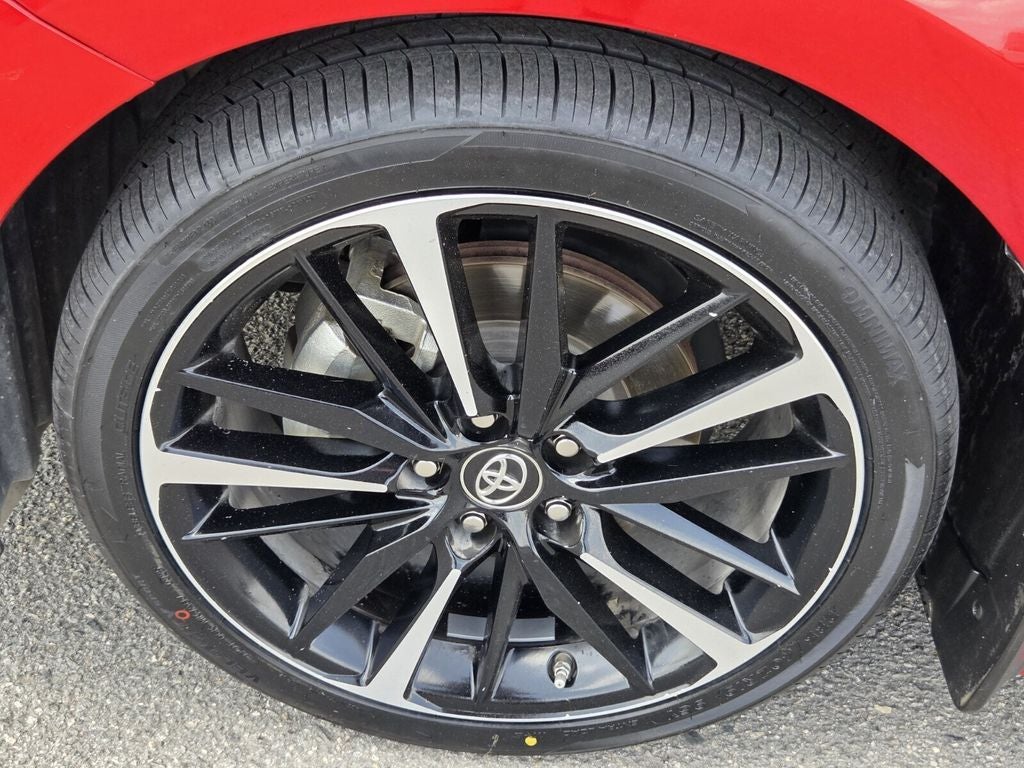 2019 Toyota CAMRY XSE