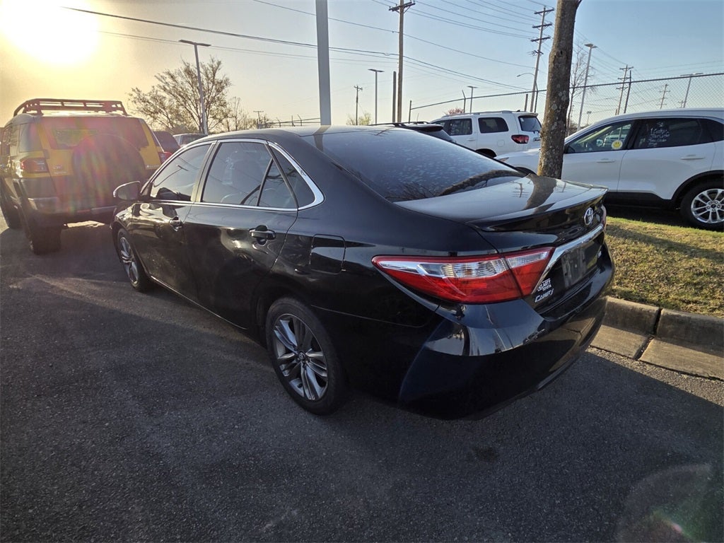 2017 Toyota CAMRY SE