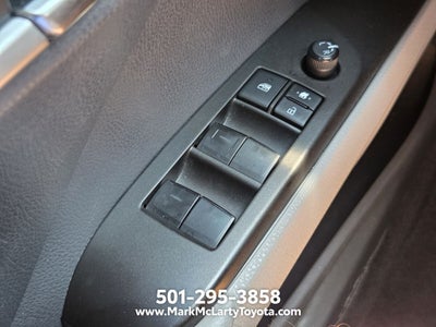 2023 Toyota Camry Hybrid LE