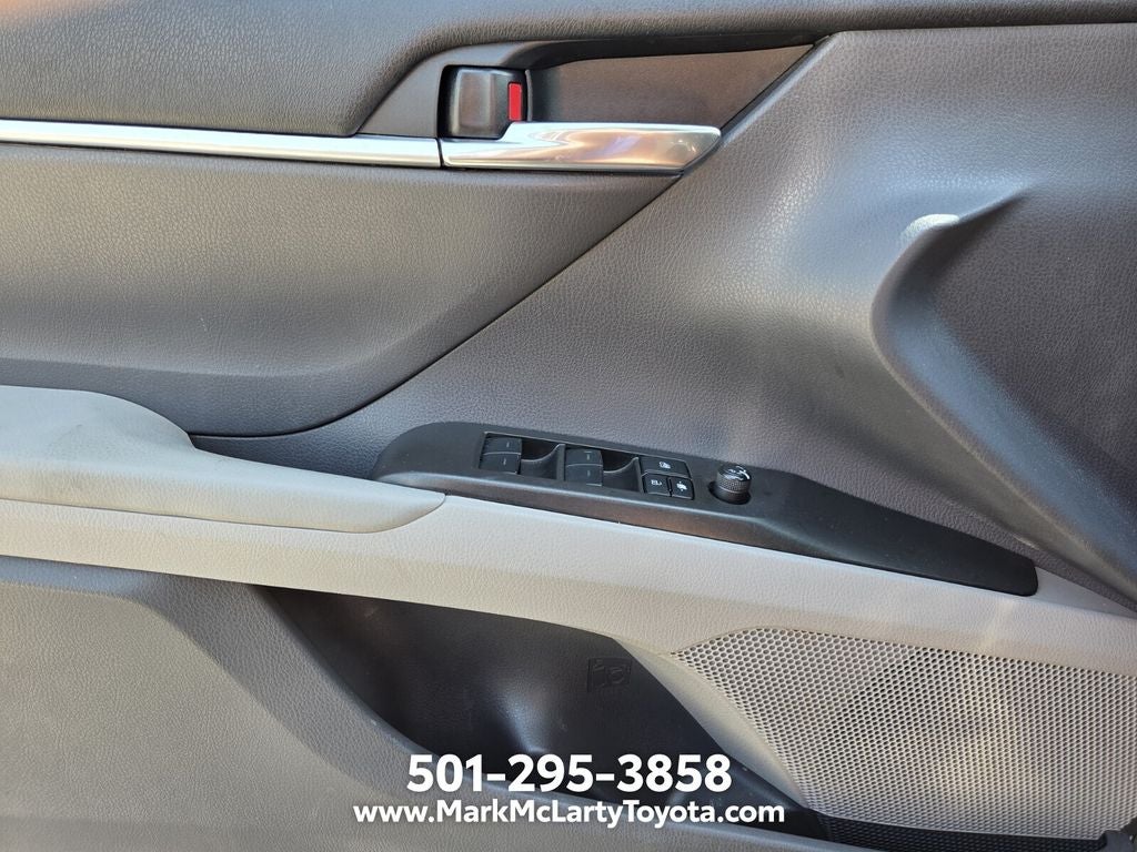 2023 Toyota Camry Hybrid LE