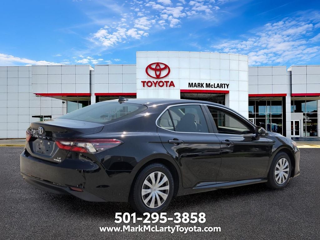2023 Toyota Camry Hybrid LE