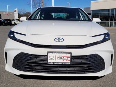 2025 Toyota CAMRY LE