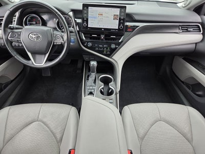 2022 Toyota CAMRY XLE