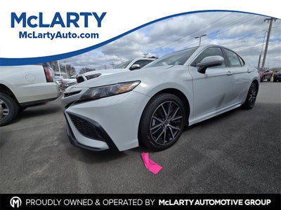 2024 Toyota CAMRY SE