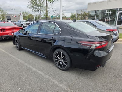 2024 Toyota CAMRY SE