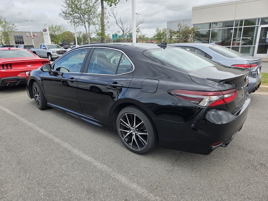 2024 Toyota CAMRY SE