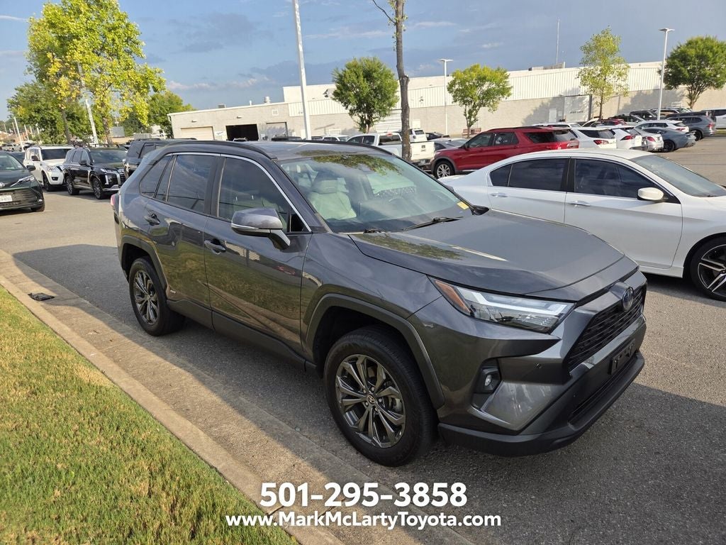 2023 Toyota RAV4 Hybrid XLE Premium