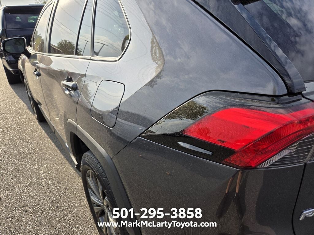 2023 Toyota RAV4 Hybrid XLE Premium