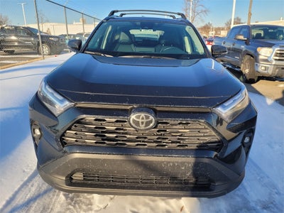 2025 Toyota RAV4 HYBRID XLE Premium