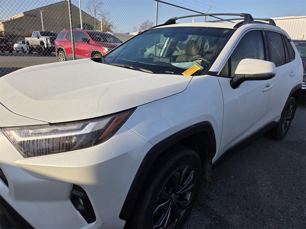 2023 Toyota RAV4 Hybrid XLE Premium