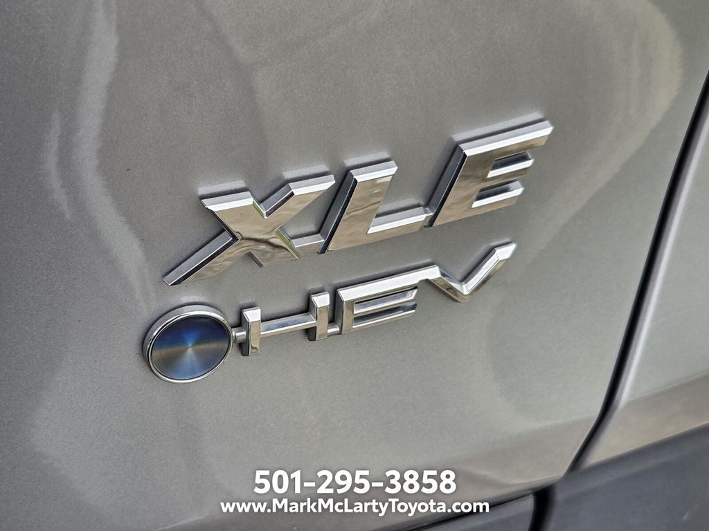 2025 Toyota RAV4 Hybrid XLE