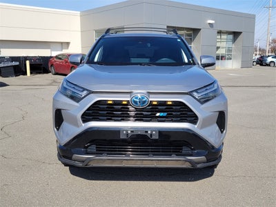 2022 Toyota RAV4 HYBRID SE