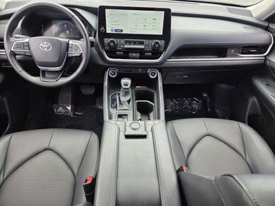 2025 Toyota GRAND HIGHLANDER XLE