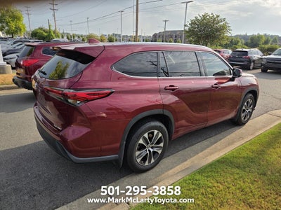 2020 Toyota Highlander XLE