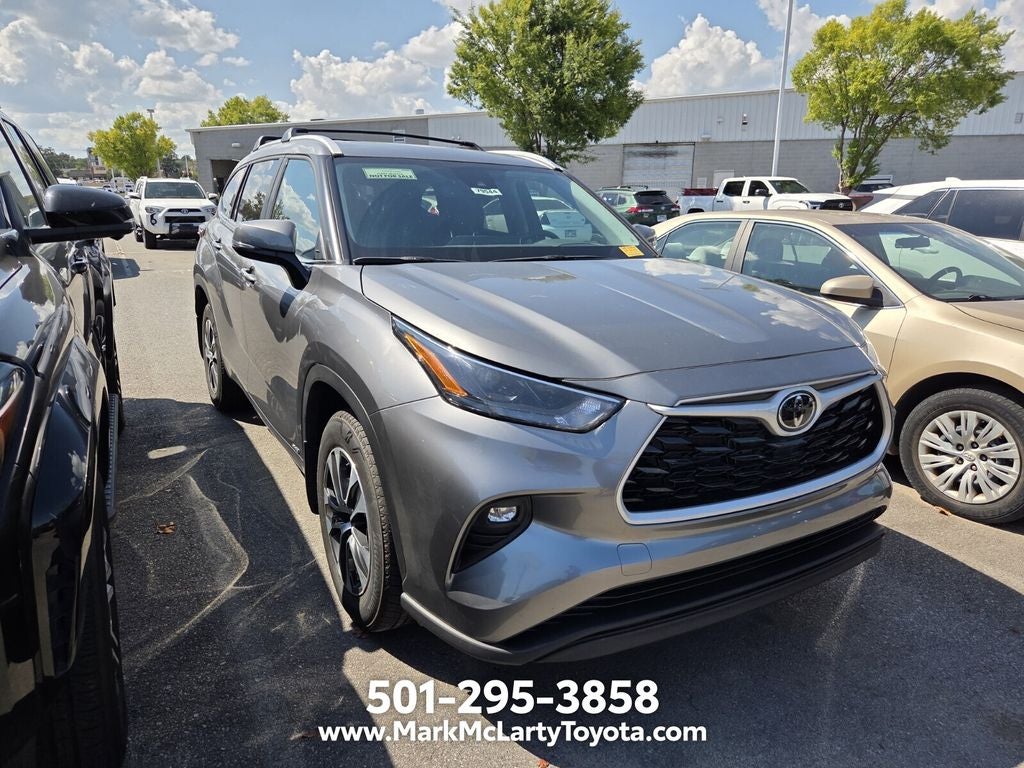 2026 Toyota Highlander Hybrid XLE