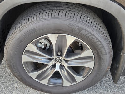 2023 Toyota HIGHLANDER HYBRD XLE