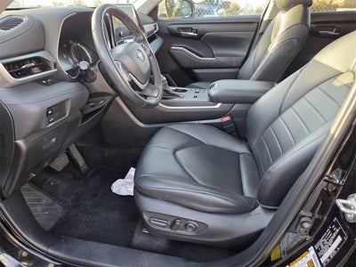 2023 Toyota HIGHLANDER HYBRD XLE