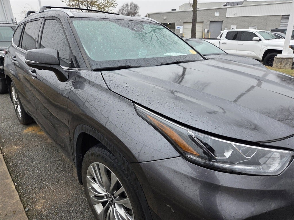 2024 Toyota HIGHLANDER Platinum
