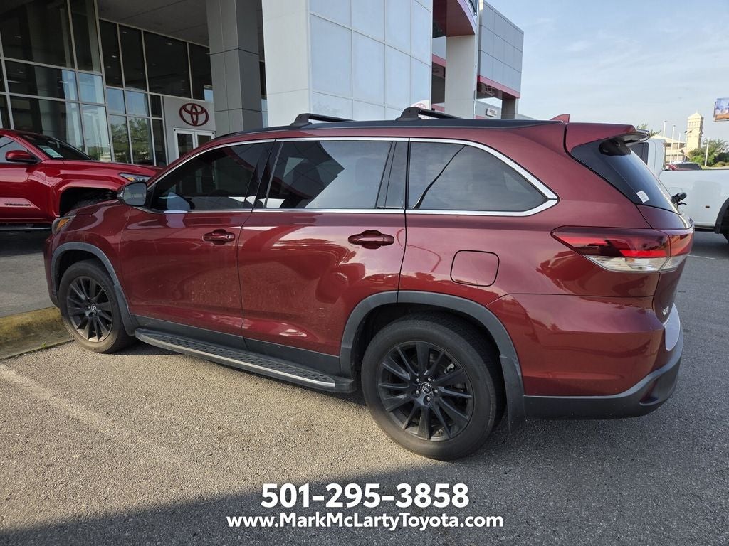 2019 Toyota Highlander SE