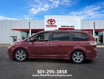 2019 Toyota Sienna SE 8 Passenger