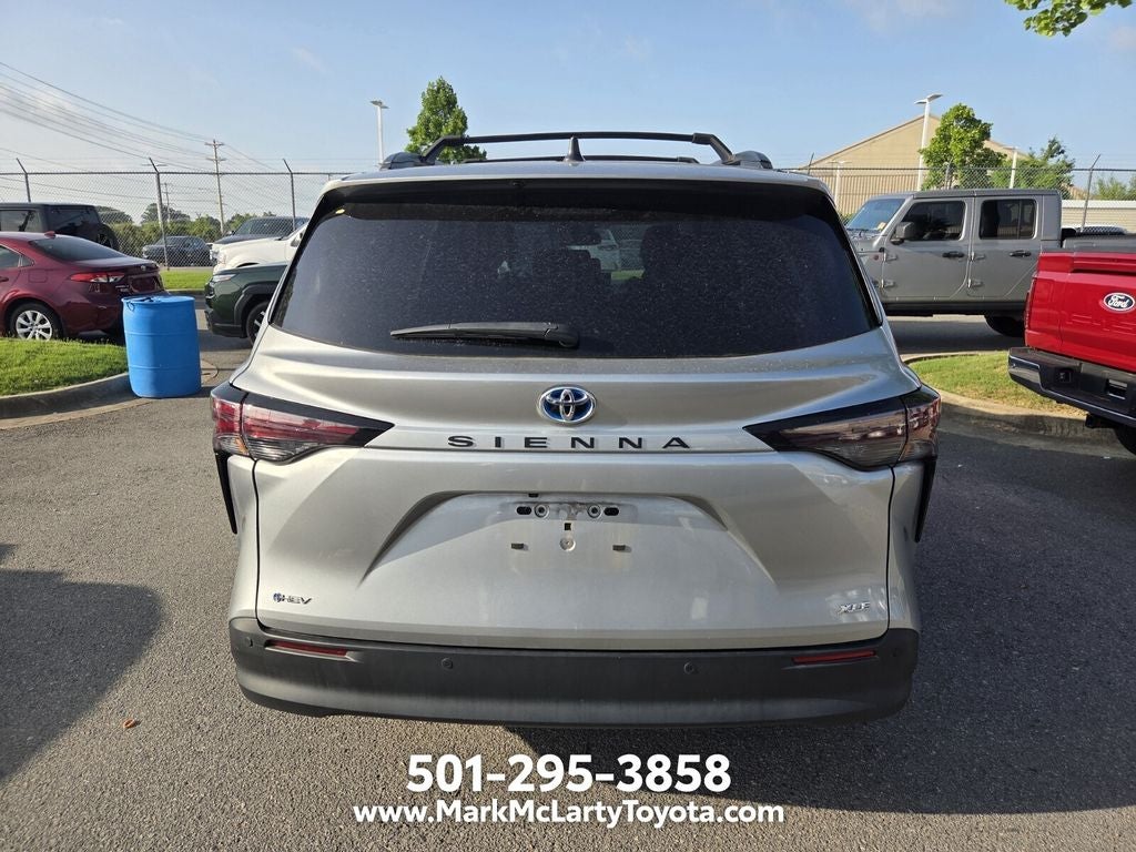 2025 Toyota Sienna XLE 8 Passenger
