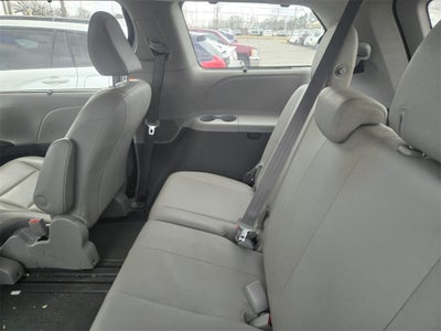 2019 Toyota SIENNA XLE 3.5L XLE 7 Passenger
