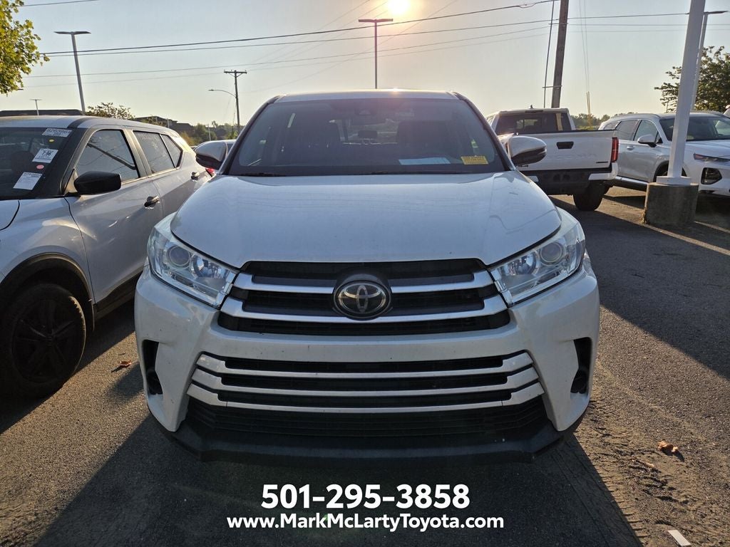 2019 Toyota Highlander LE
