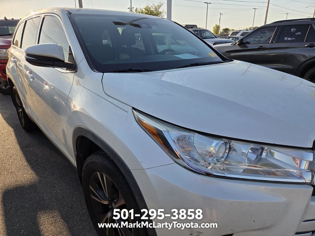 2019 Toyota Highlander LE