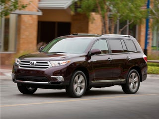 2011 Toyota Highlander SE