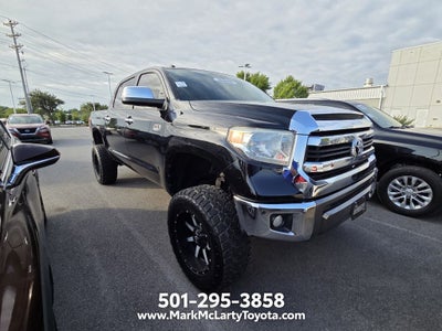 2017 Toyota TUNDRA 4X4 1794