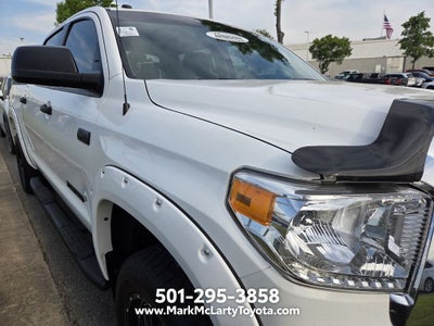 2017 Toyota Tundra SR5