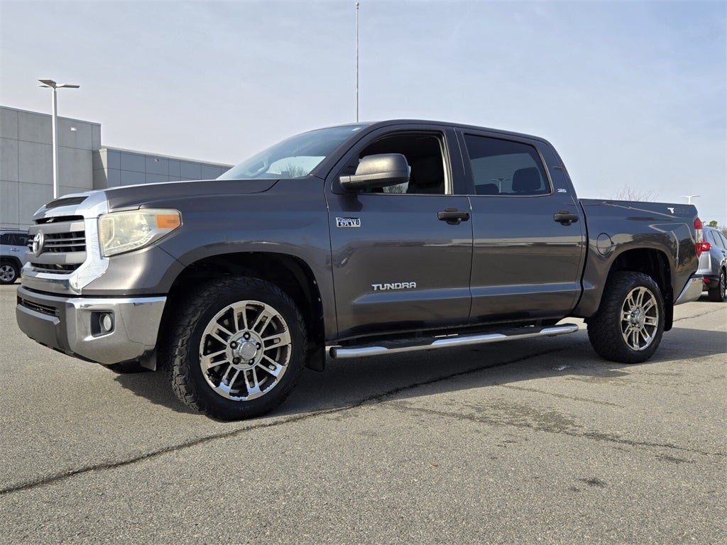 2014 Toyota TUNDRA 4X2 SR5 CrewMax
