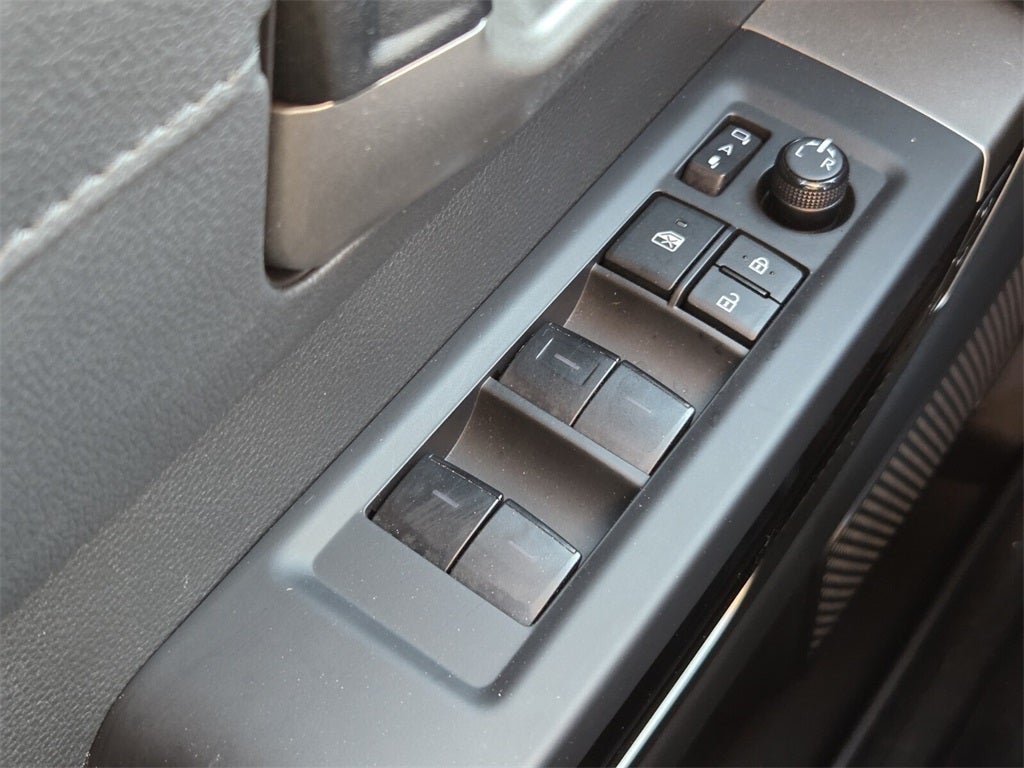 2025 Toyota TUNDRA 4X4 Limited