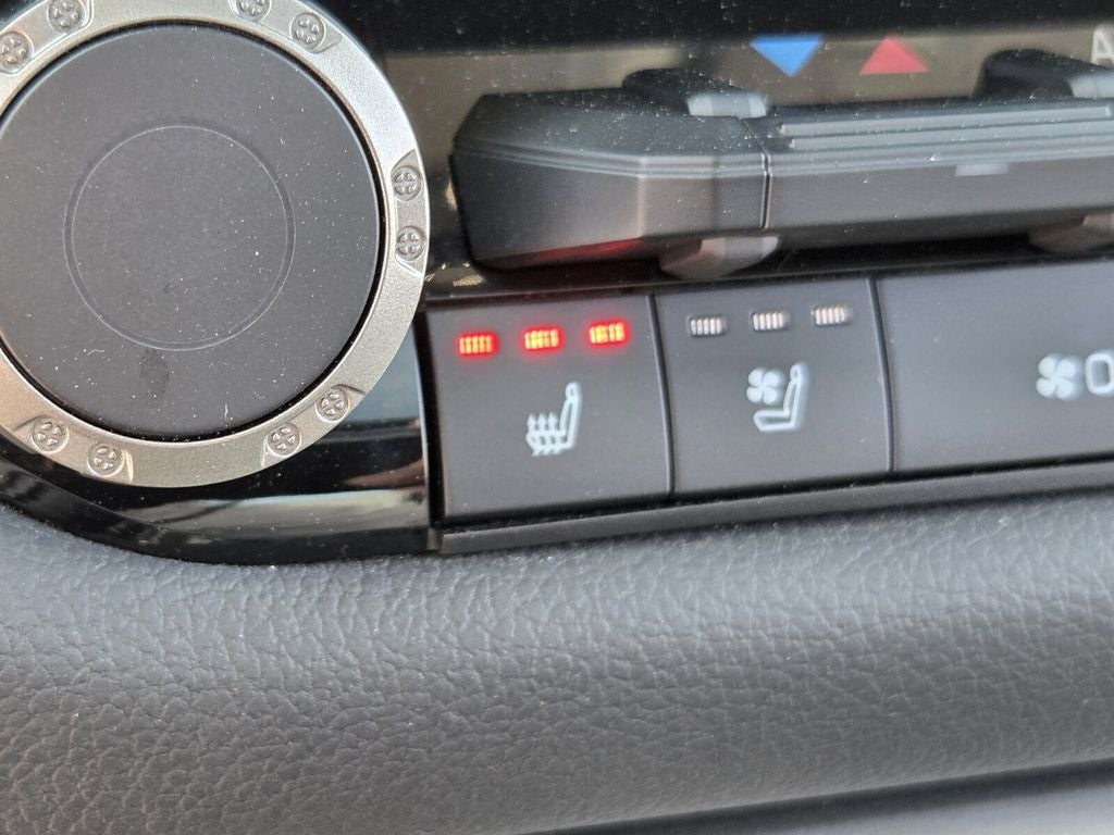 2023 Toyota TUNDRA HV 4X4 Limited