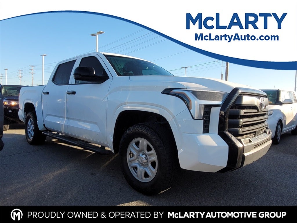 2023 Toyota TUNDRA 4X4 SR
