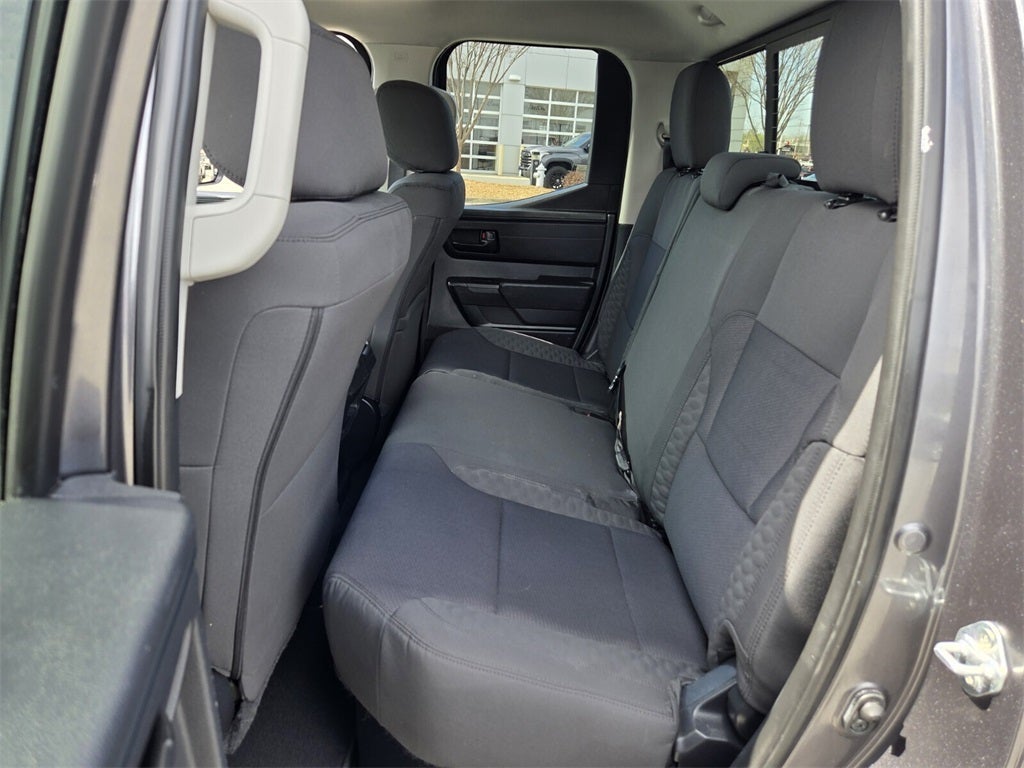 2023 Toyota TUNDRA 4X4 SR