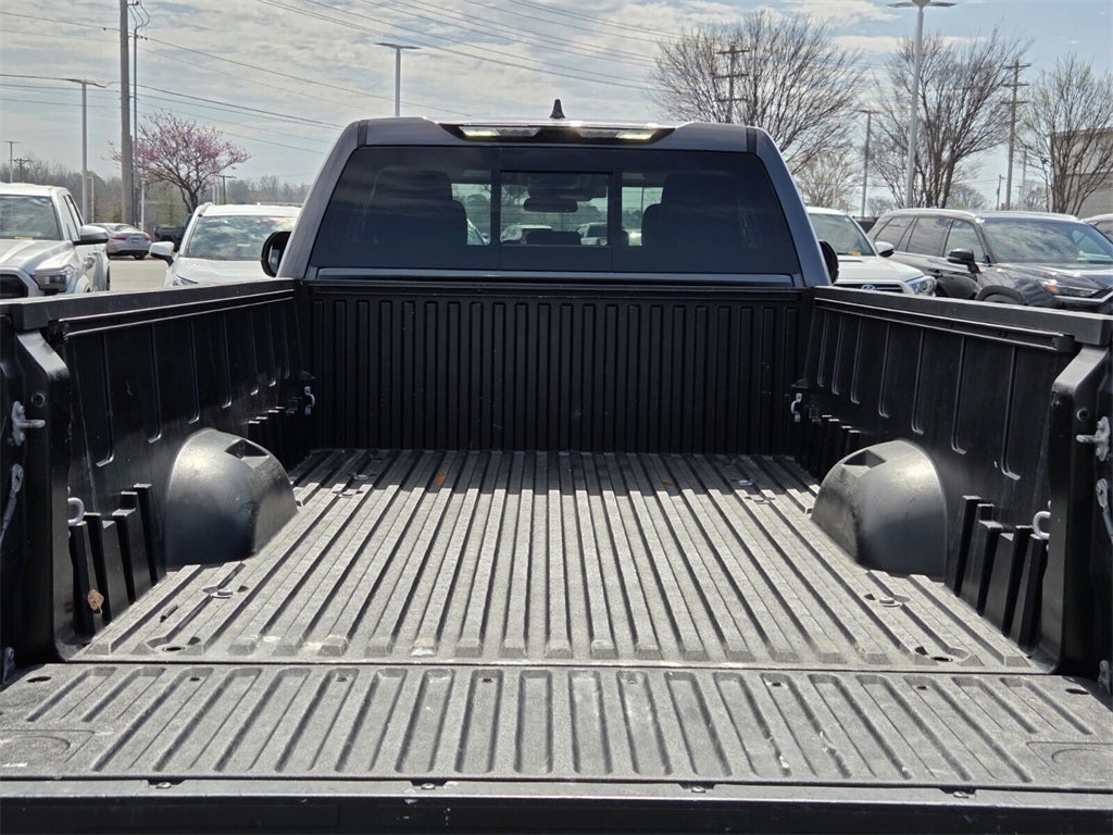 2023 Toyota TUNDRA 4X4 SR