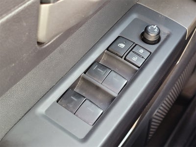 2025 Toyota TUNDRA 4X4 SR5