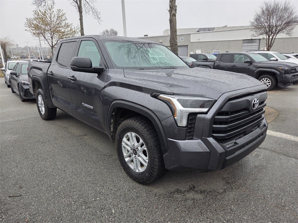 2025 Toyota TUNDRA 4X4 SR5