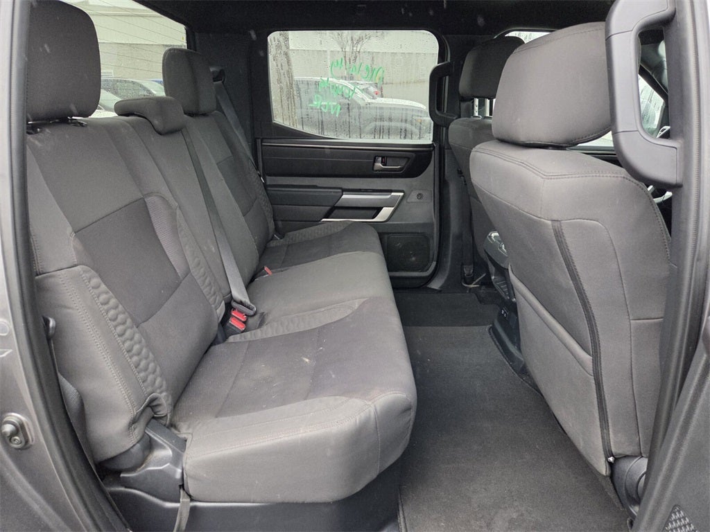 2025 Toyota TUNDRA 4X4 SR5