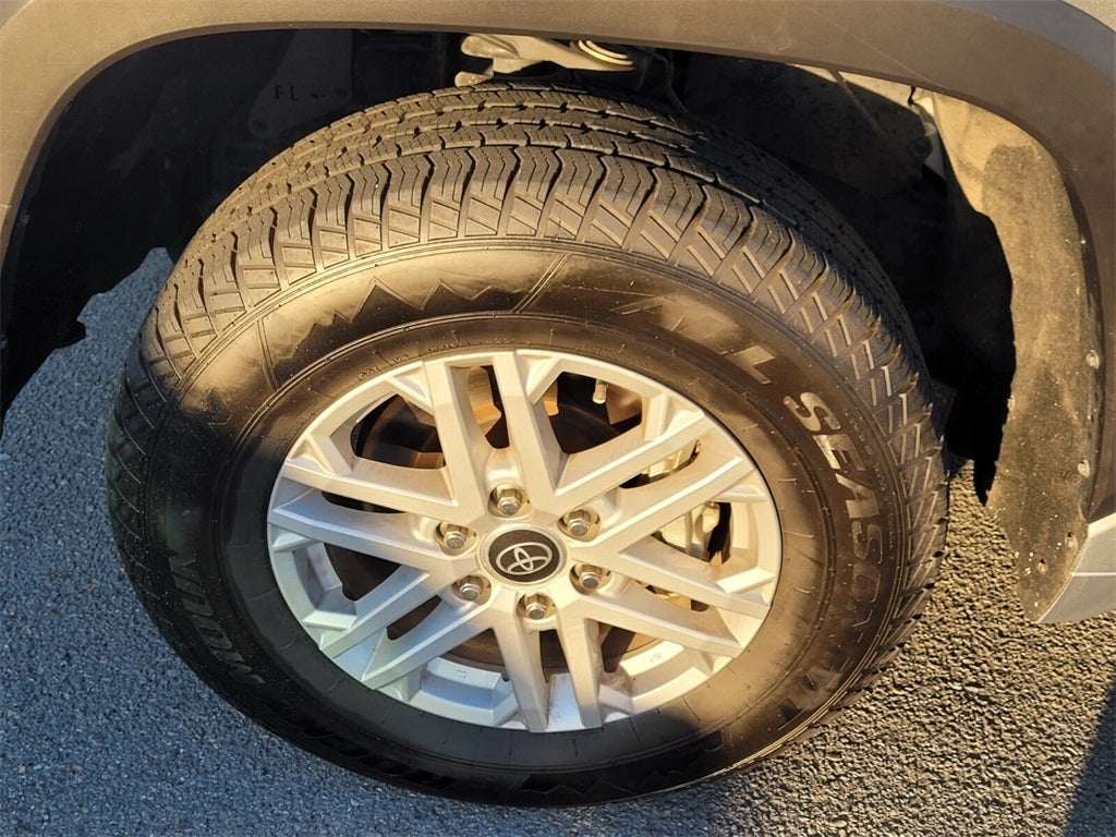 2022 Toyota TUNDRA 4X4 SR5