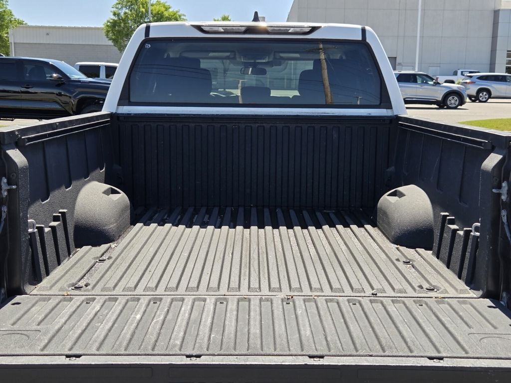 2023 Toyota TUNDRA 4X4 SR5