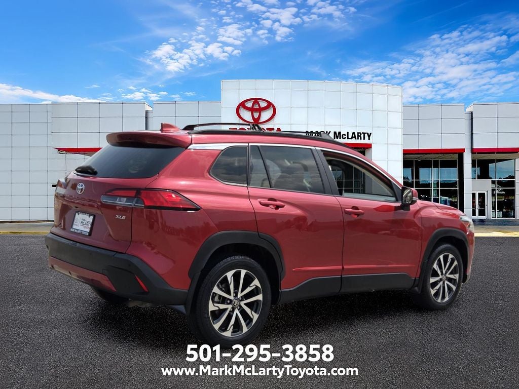 2024 Toyota Corolla Cross XLE