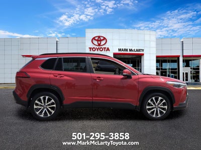 2024 Toyota Corolla Cross XLE