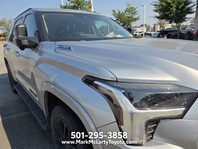 2023 Toyota Sequoia SR5
